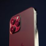 O próximo salto da Apple: do hardware imponente do iPhone 15 Pro ao futuro das conexões espaciais